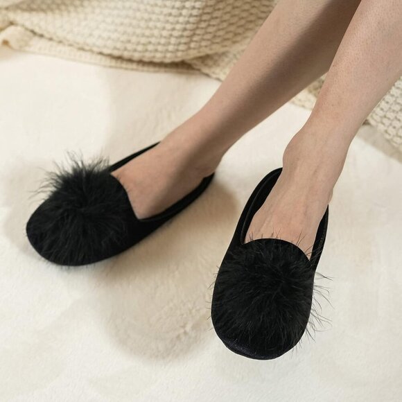Women's Fuzzy Velvet Memory Foam House Slippers Non-Slip Sole Cozy - Picture 2 of 6